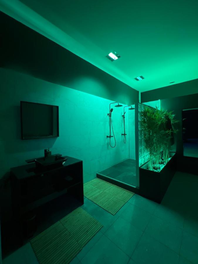 City Lounge Wellness Dison Luaran gambar